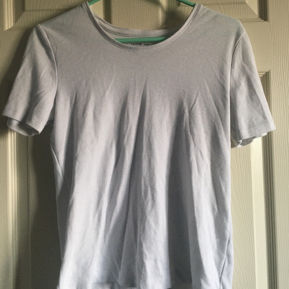 White shirt - Picture 1 of 3